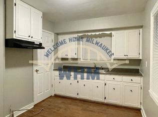 5748 N 40th St, Milwaukee, WI 53209