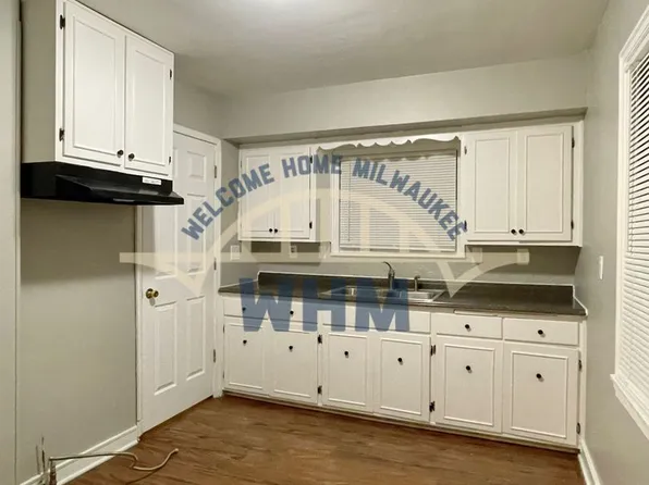 5748 N 40th St, Milwaukee, WI 53209