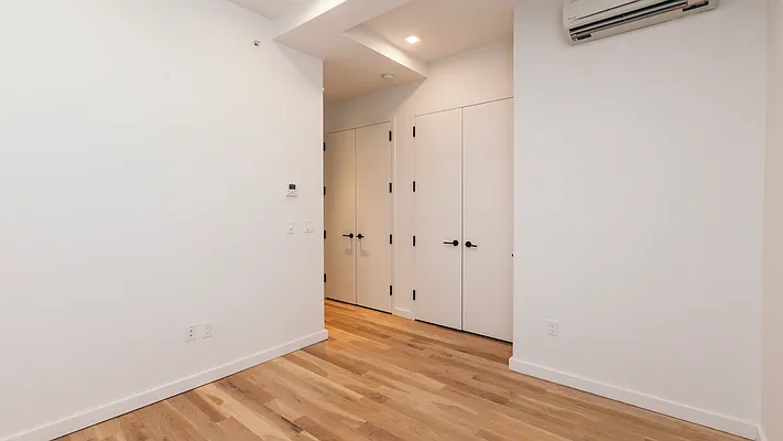 Rented by Nooklyn NYC LLC | media 5