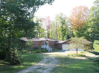 15644 Sandtown Rd, Curtis, MI 49820