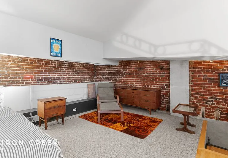 32 Broadway St #320 — Photo 19