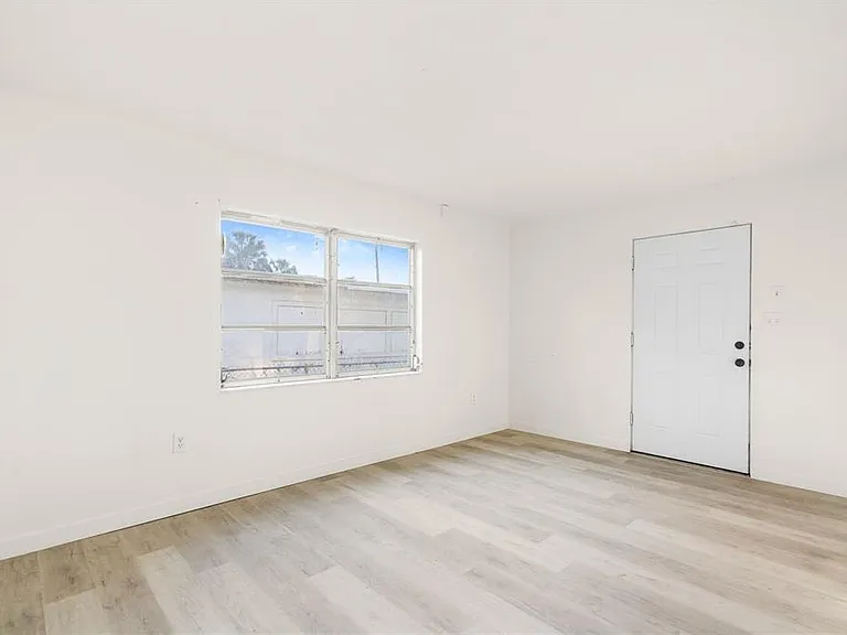 1778 23rd St — Photo 9