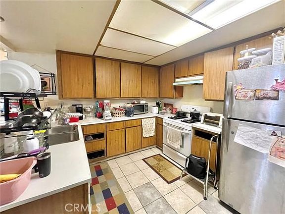 4th image of 3232 Gabriella St