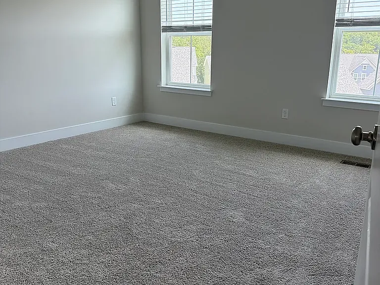 176 Sioux Loop — Photo 2