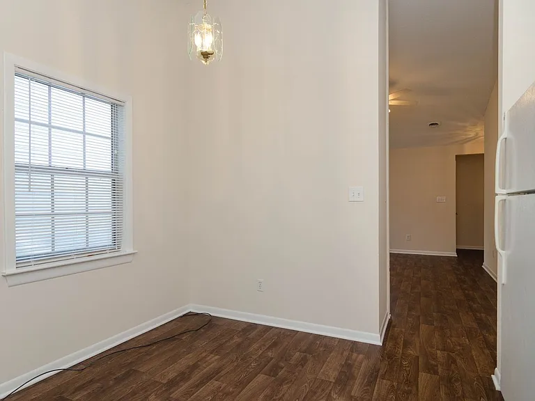 4102 Bear Ct — Photo 7