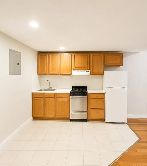 287 Beacon St #1F — Photo 2