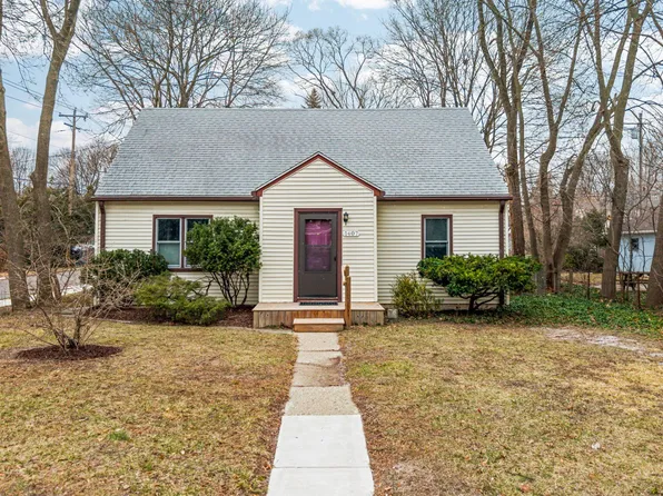 1407 Marlborough Dr, Ann Arbor, MI 48104
