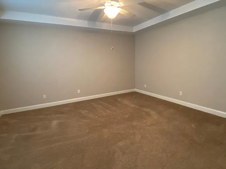 120 Denby Cir — Photo 8