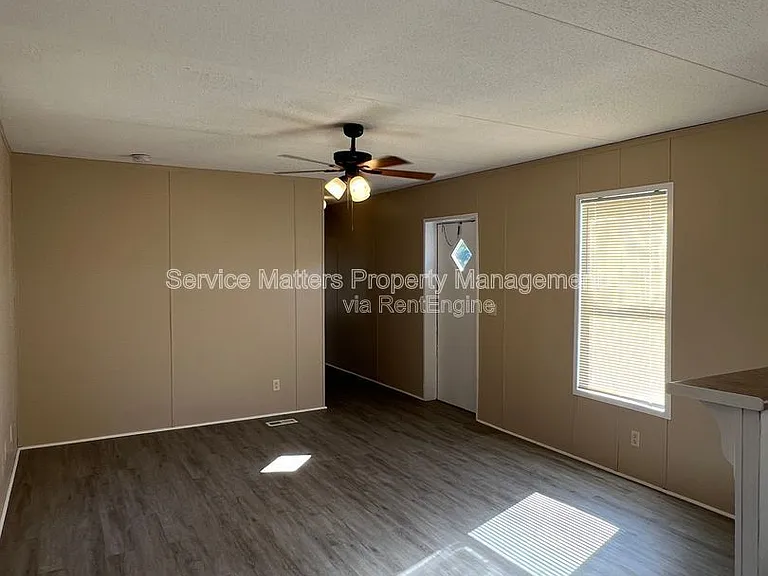 4825 Douglas Dr — Photo 3