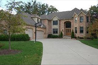 5th image of 796 Duxbury Ln