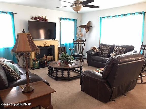 3rd image of 5272 Magnolia Ln
