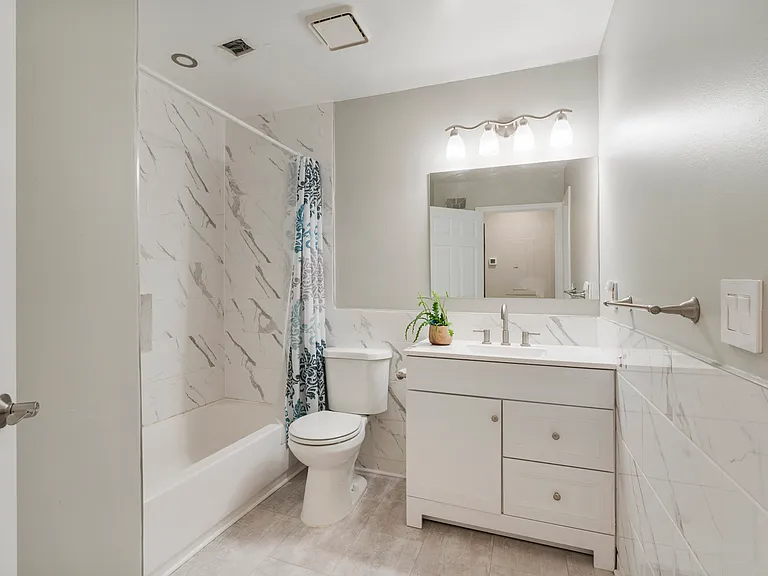 223 Village Circle Dr #223 — Photo 13