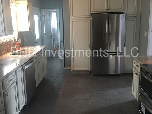 2nd image of 5343 Daniel Dr