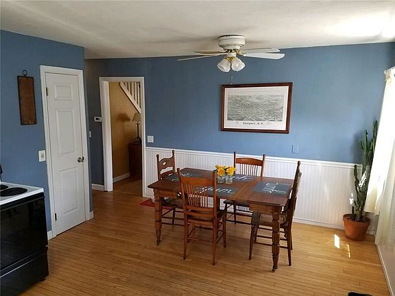 5th image of 125 W Church St
