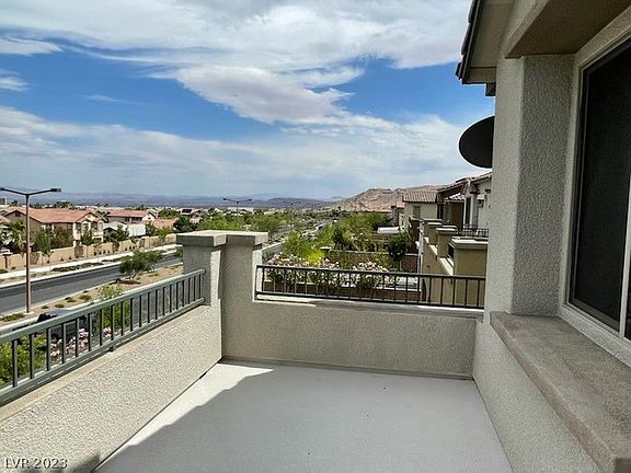 3rd image of 420 Vigo Port St