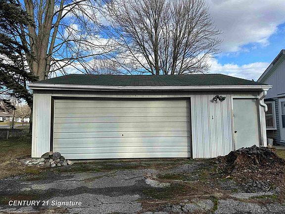 4th image of 4654 King Rd