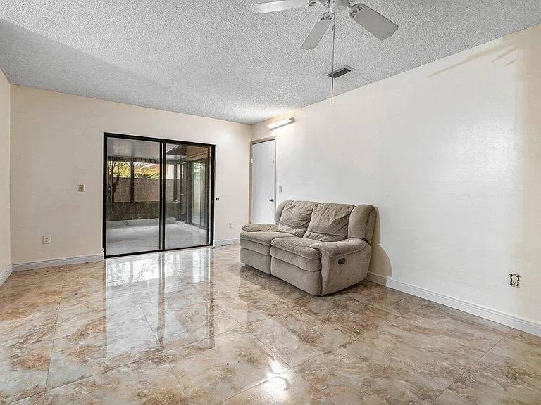 2780 Norfolk Pine Ct — Photo 12