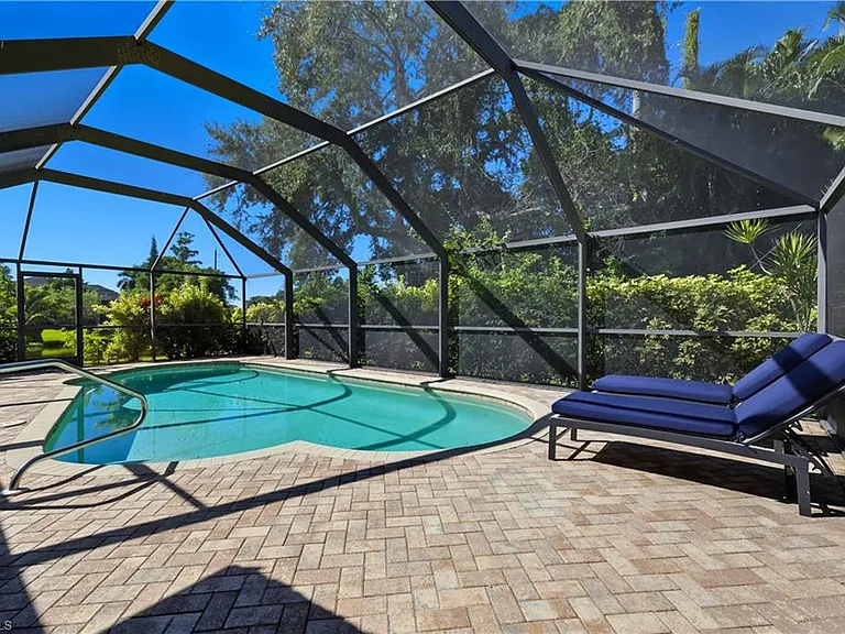 2261 Kings Lake Blvd — Photo 32