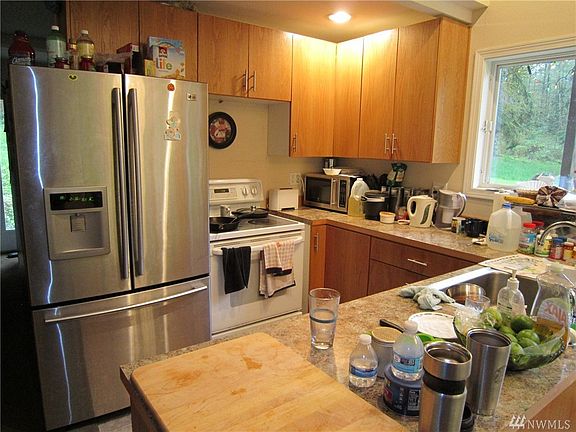 5th image of 15416 344th Ave NE