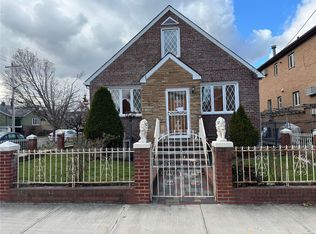 1720 150th St, Flushing, NY 11357