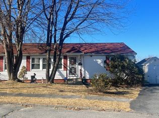 18 Miami St, Worcester, MA 01605