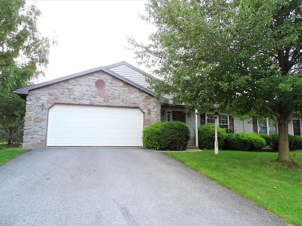 507 Foggy Bottom Rd, Ephrata, PA 17522