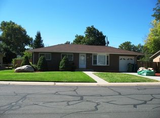 65 Dover St, Lakewood, CO 80226
