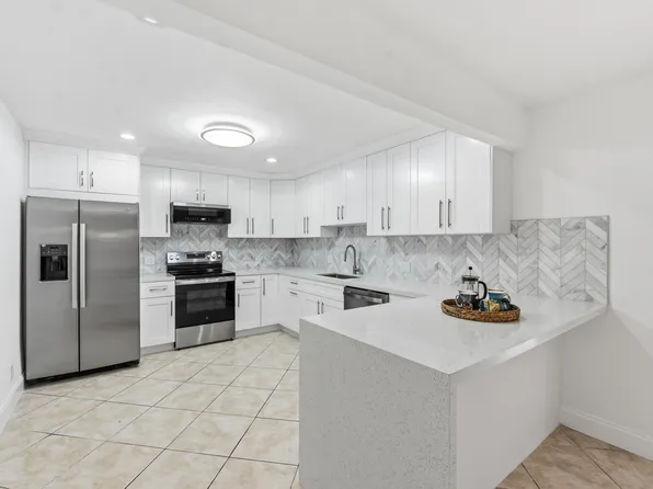 3379 NW 63rd Street, Fort Lauderdale, FL 33309