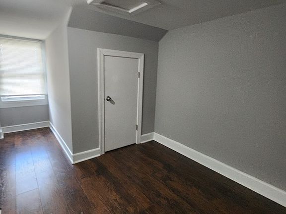 4th image of 4413 Elizabeth St