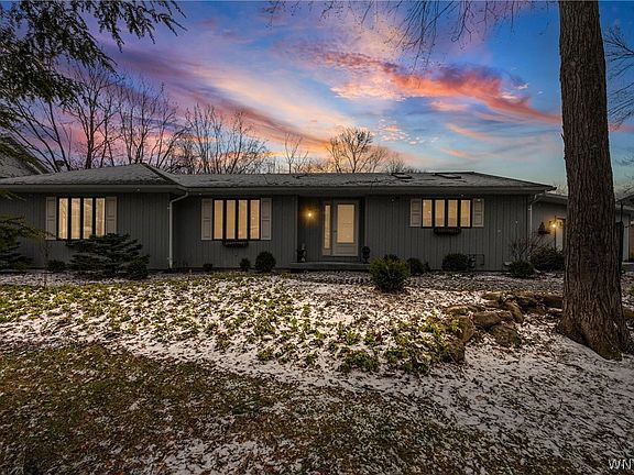 5th image of 216 Naramore Dr