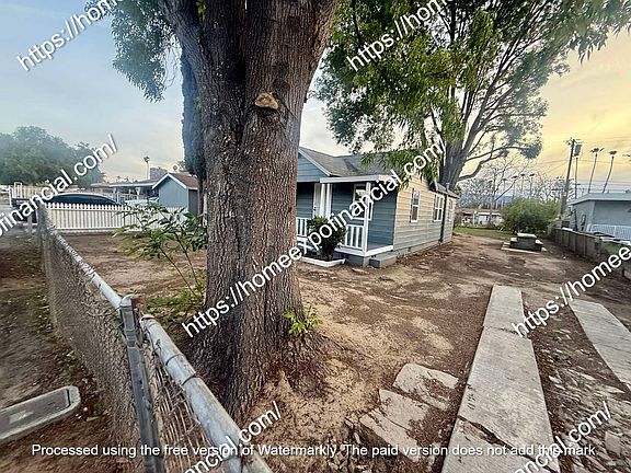 4th image of 3910 Moody St