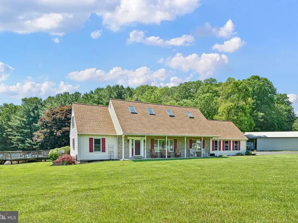 135 Black Snake Rd, Elkton, MD 21921