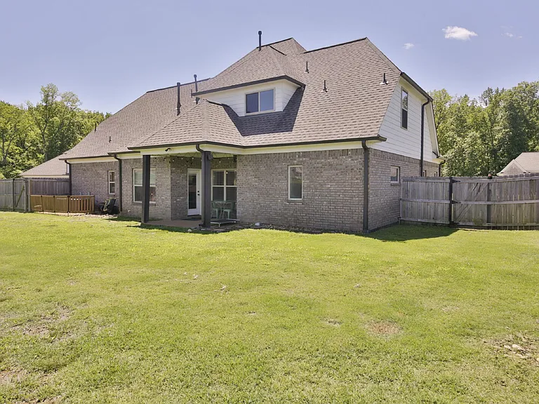 402 S Chinkapin Dr — Photo 22