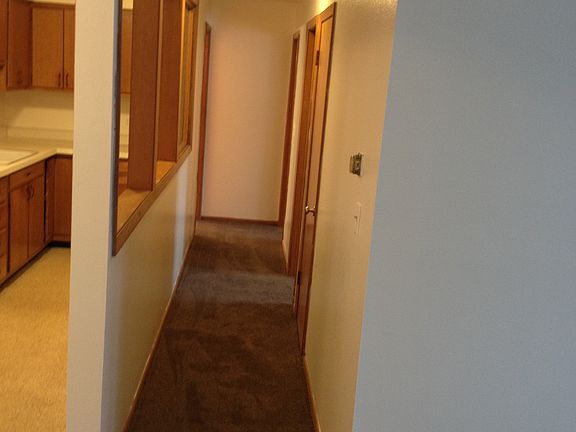 4th image of 1408 Blackhawk Blvd APT 7