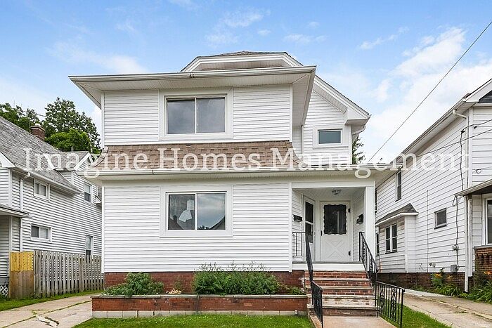 1st image of 1537 Hopkins Ave #2