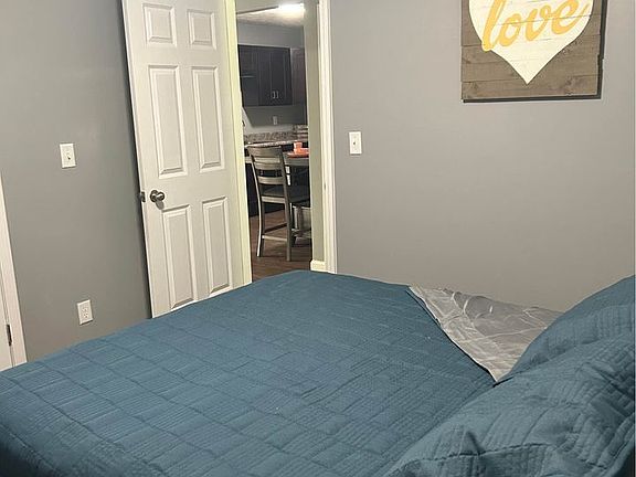 Unit Not Furnished