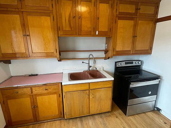 4th image of 7500-7504 W Greenfield Ave S #75-1375