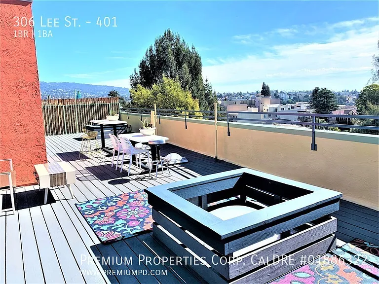 Bel Aire Apartments — Photo 13