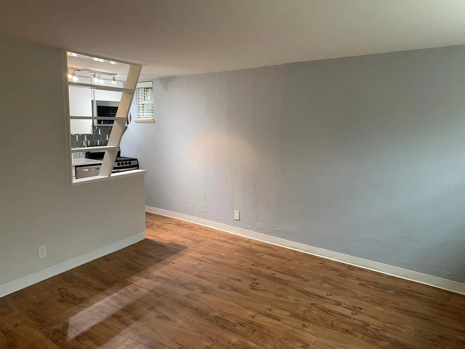 1 bed, 616 sqft, $1,200 — Photo 4