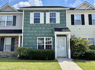 803 Springwood Dr, Jacksonville, NC 28546