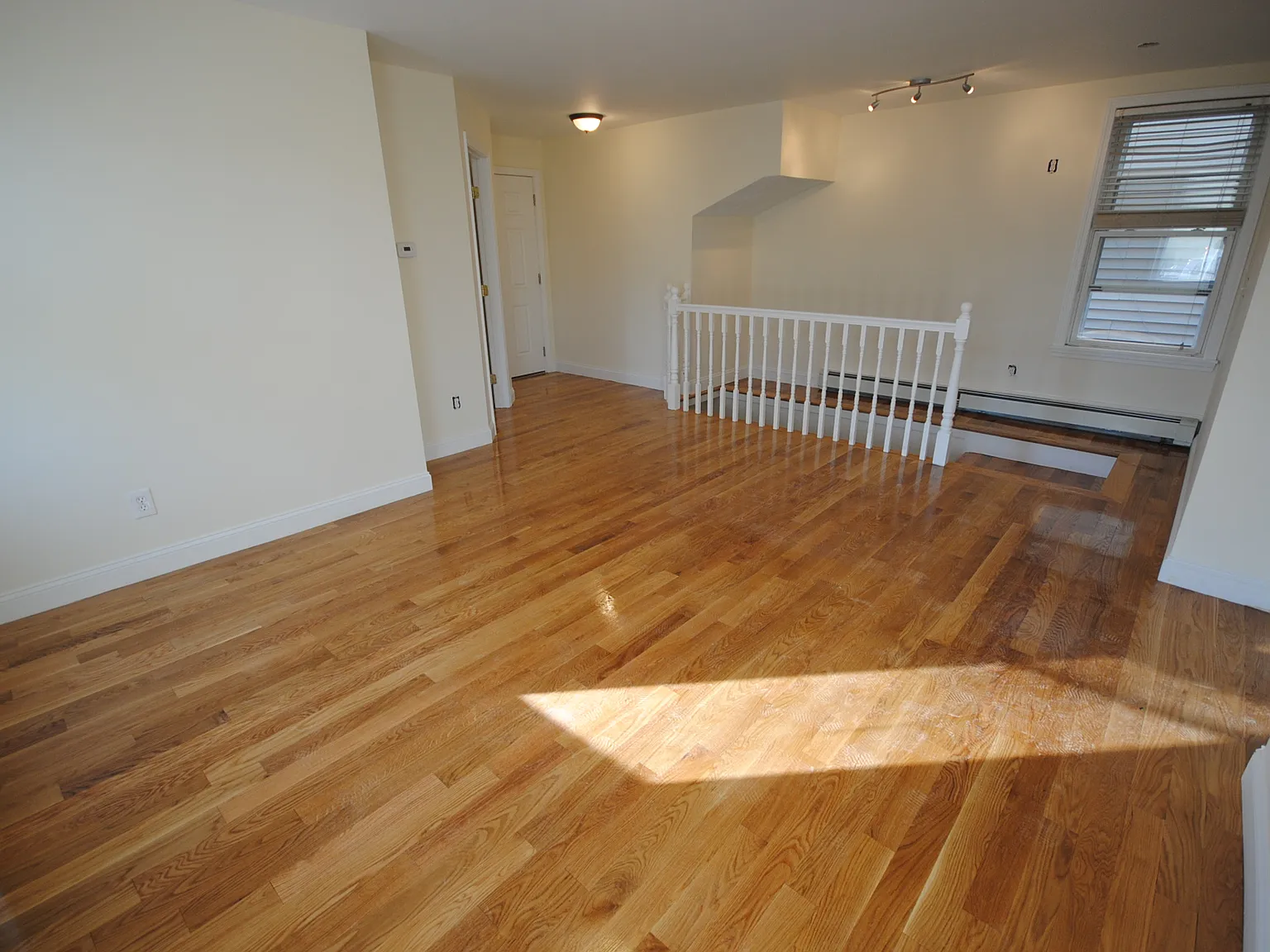 30 Wordsworth Street Apartments — Photo 3