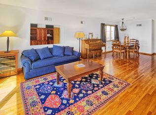 185 Main St APT C, Cliffside Park, NJ 07010