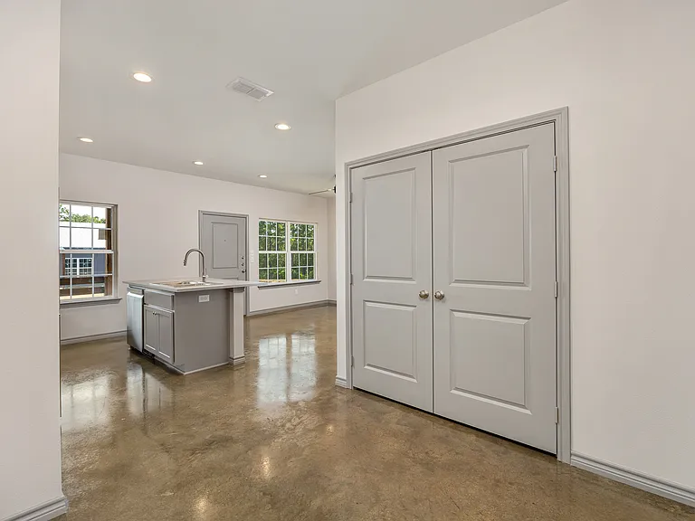 14ThePines — Photo 15