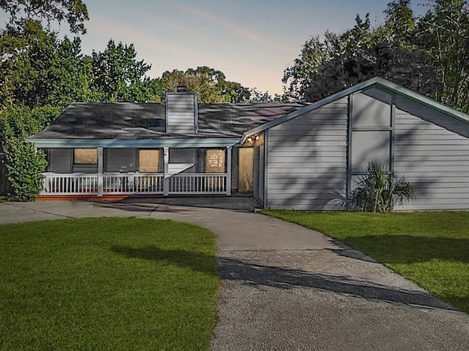 1st image of 1322 Gulfview Woods Ln