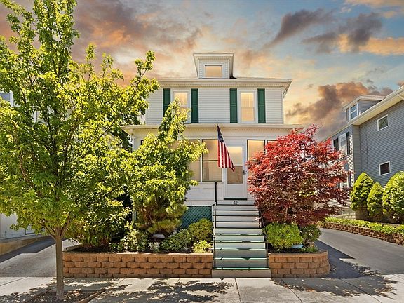 2nd image of 42 Freeman Ave