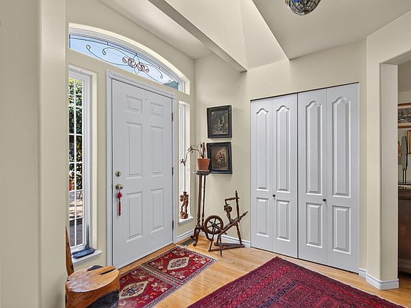 2nd image of 6089 Chippewa Rd