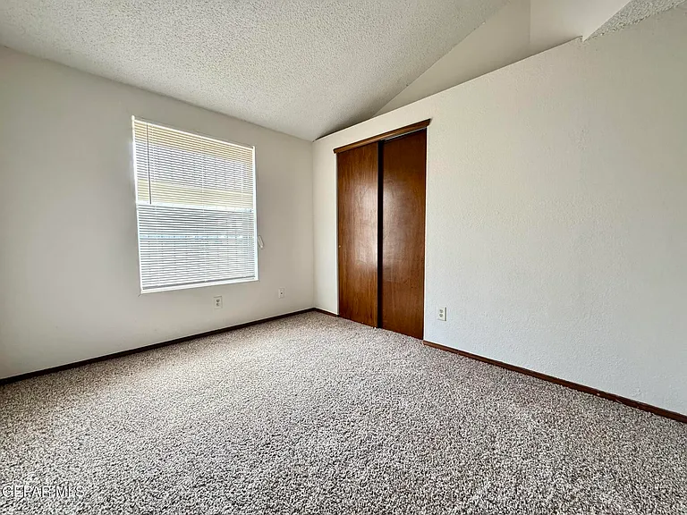 11357 Lake Erie Dr — Photo 13