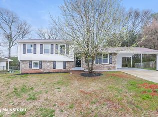 130 Skylark Ln, Jonesboro, GA 30238