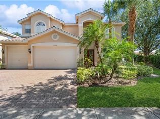 2300 Guadelupe Dr, Naples, FL 34119