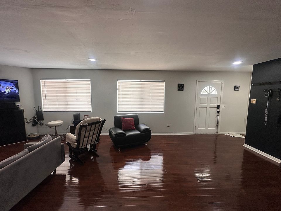 1st image of 1660 W 146th St APT 3